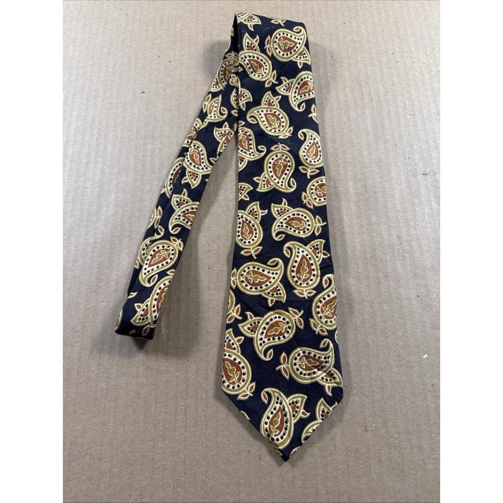 Burberrys of London Paisley 100% Pure Silk Tie Mens Classic Hand Sewn  In USA